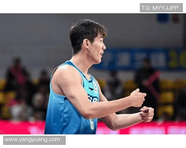 CBA常规赛MVP意外诞生,黑马球员逆袭击败热门人选引发热议 CBA常规赛MVP意外诞生,黑马球员逆袭击败热门人选引发热议