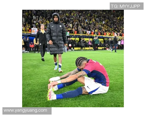 巴萨球员冲击金球奖之路：数据全面对比与表现分析